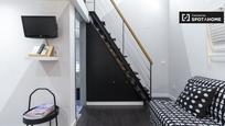 Flat to rent in  Madrid Capital  with Air Conditioner, Heating and Furnished