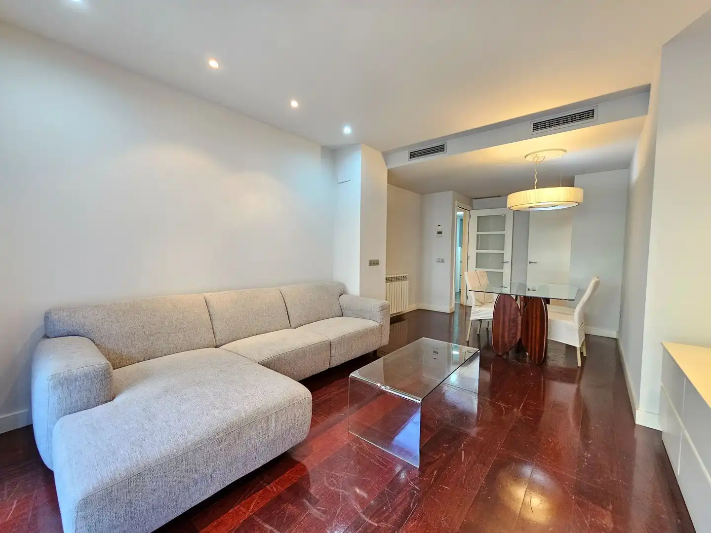 Living room of Flat for sale in Barcelona  with Air Conditioner, Heating and Terrace