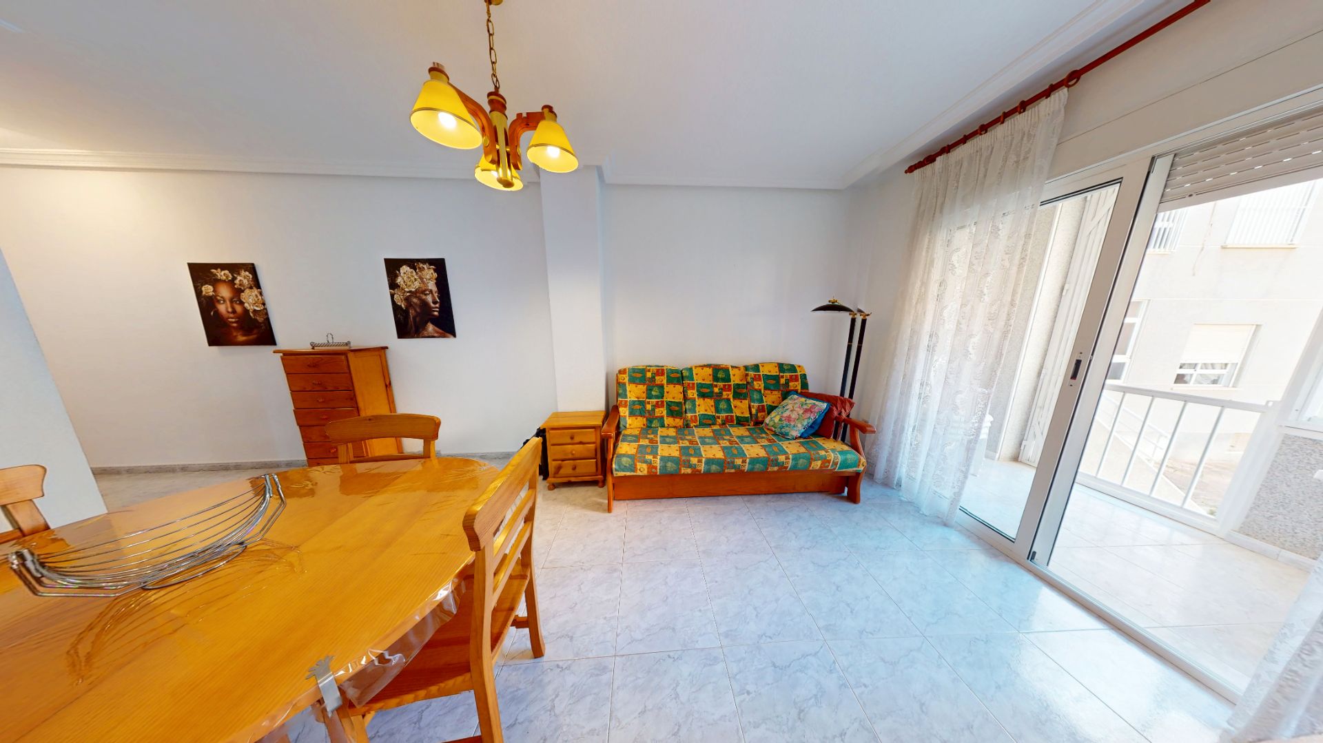 Dormitori de Pis en venda en Torrevieja amb Aire condicionat, Terrassa i Traster