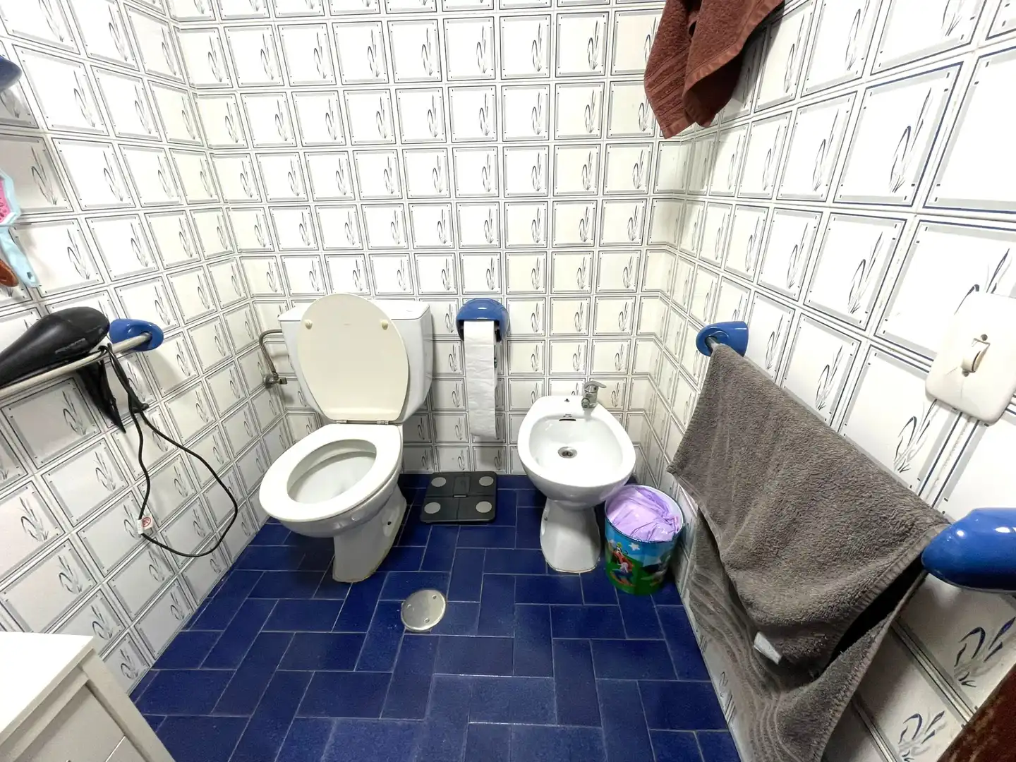 Bathroom of Flat for sale in Valencia  with Furnished and Balcony