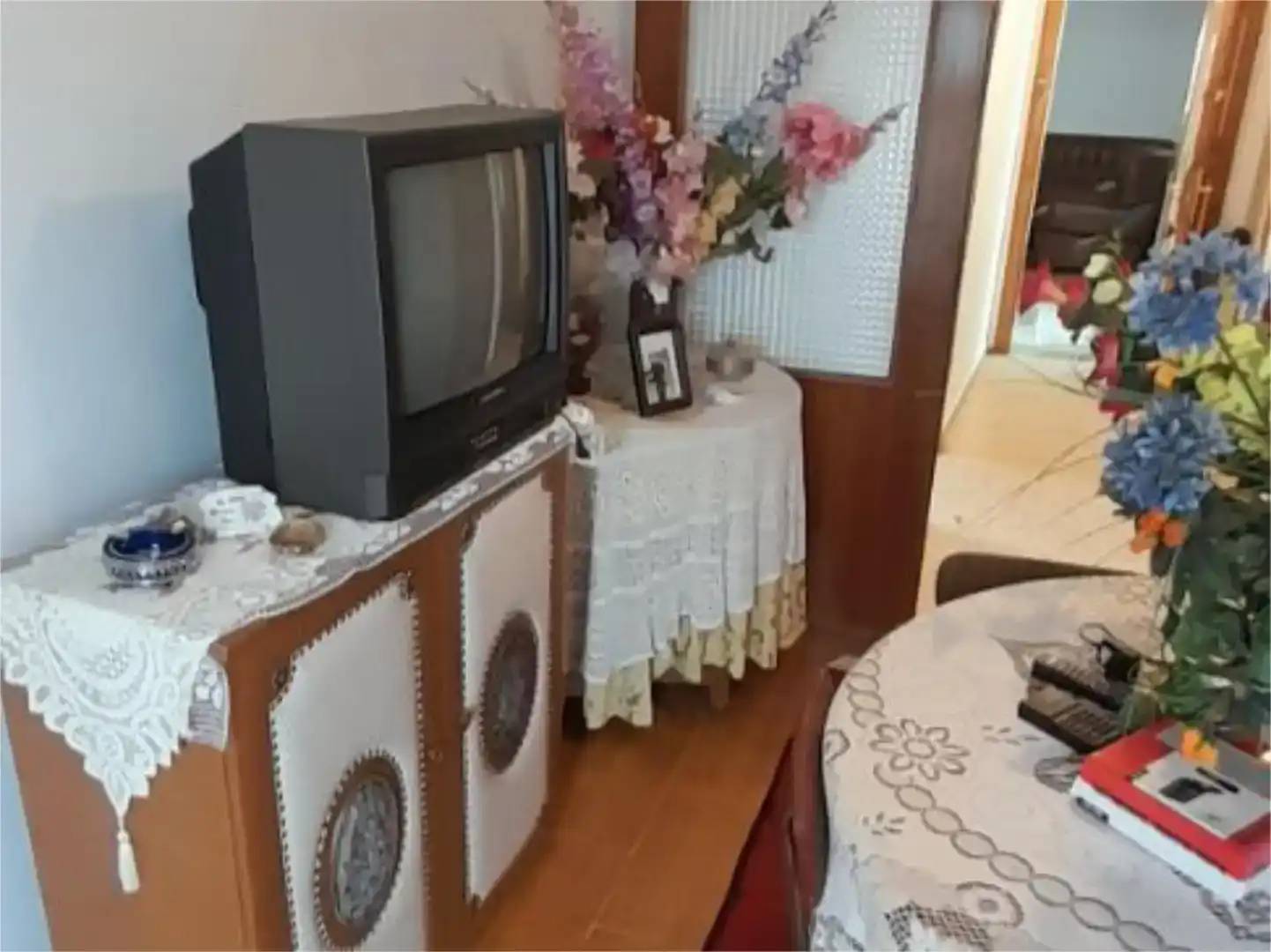 Sala de estar de Piso en venta en Viana do Bolo con Jardín privado, Amueblado y Balcón