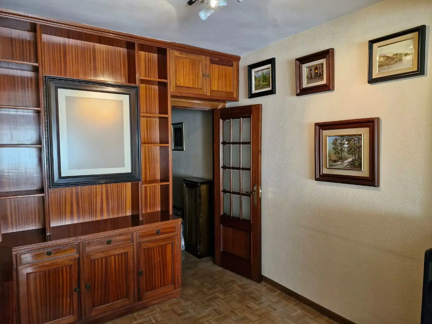 Piso en venta en  Madrid Capital con Terraza y Balcón