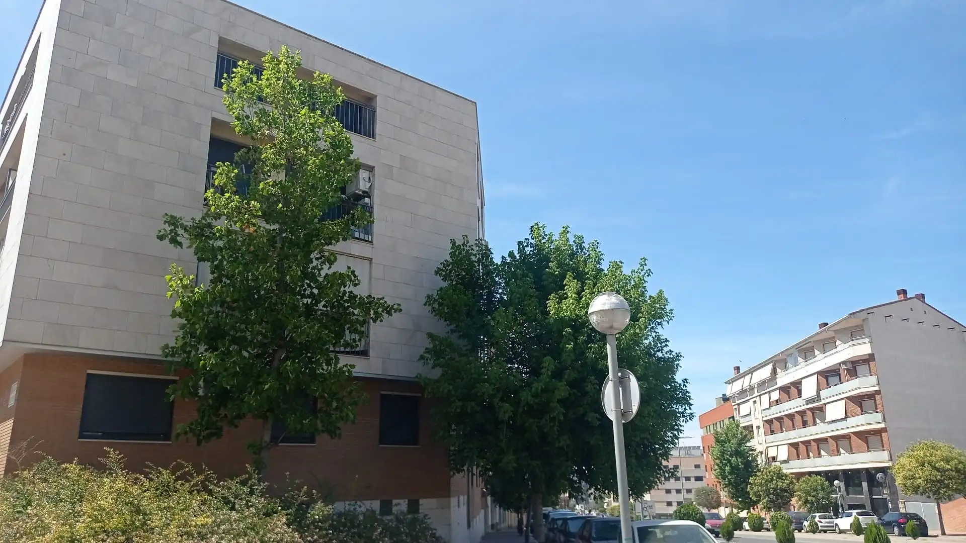 Exterior view of Flat for sale in Monzón  with Heating and Furnished