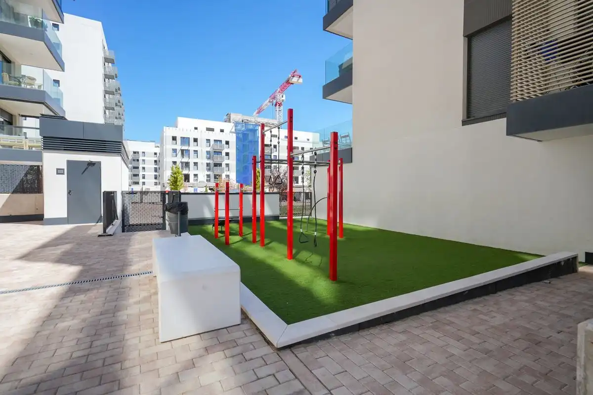 Terraza de Ático en venta en Alcalá de Henares con Aire acondicionado, Calefacción y Jardín privado