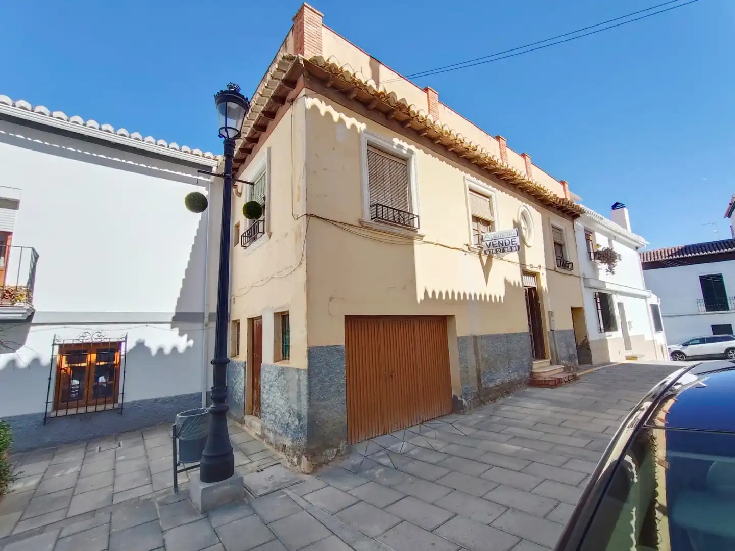 Vista exterior de Casa o xalet en venda en Guadix amb Terrassa, Moblat i Rentadora
