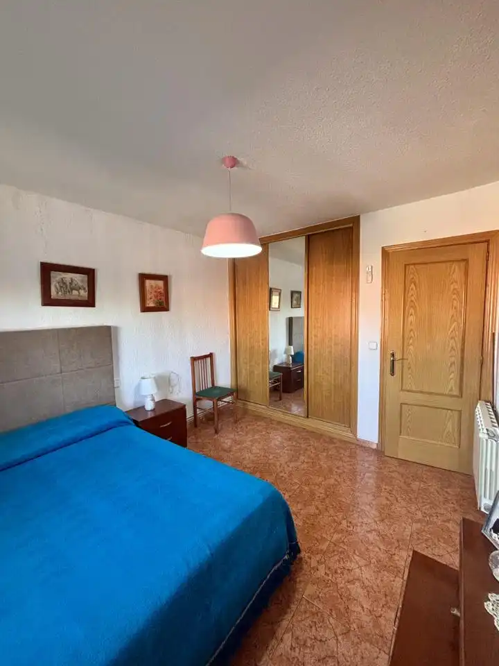 Bedroom of Flat for sale in Torrejón de Ardoz  with Air Conditioner, Heating and Furnished