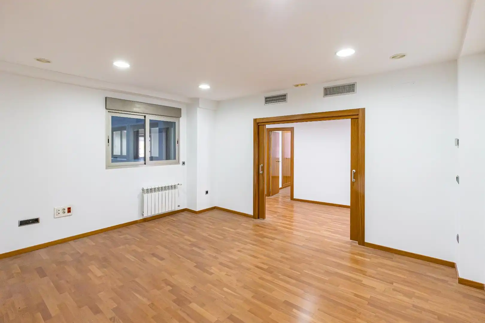 Flat for sale in Murcia  with Air Conditioner and Heating