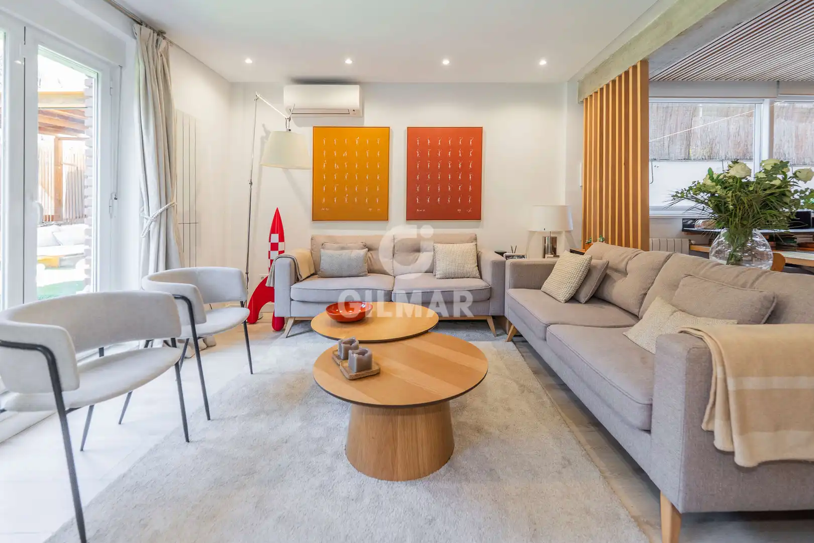 Living room of Flat for sale in Madrid  with Heating and Storage room
