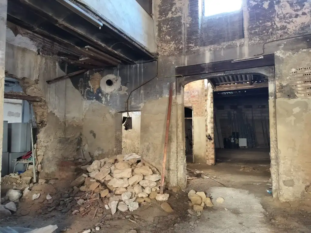 Edifici en venda en Paterna