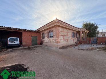 Casa en venda a San Martín de Montalbán