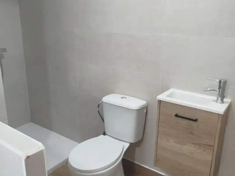 Bany de Casa o xalet en venda en Burjassot amb Terrassa