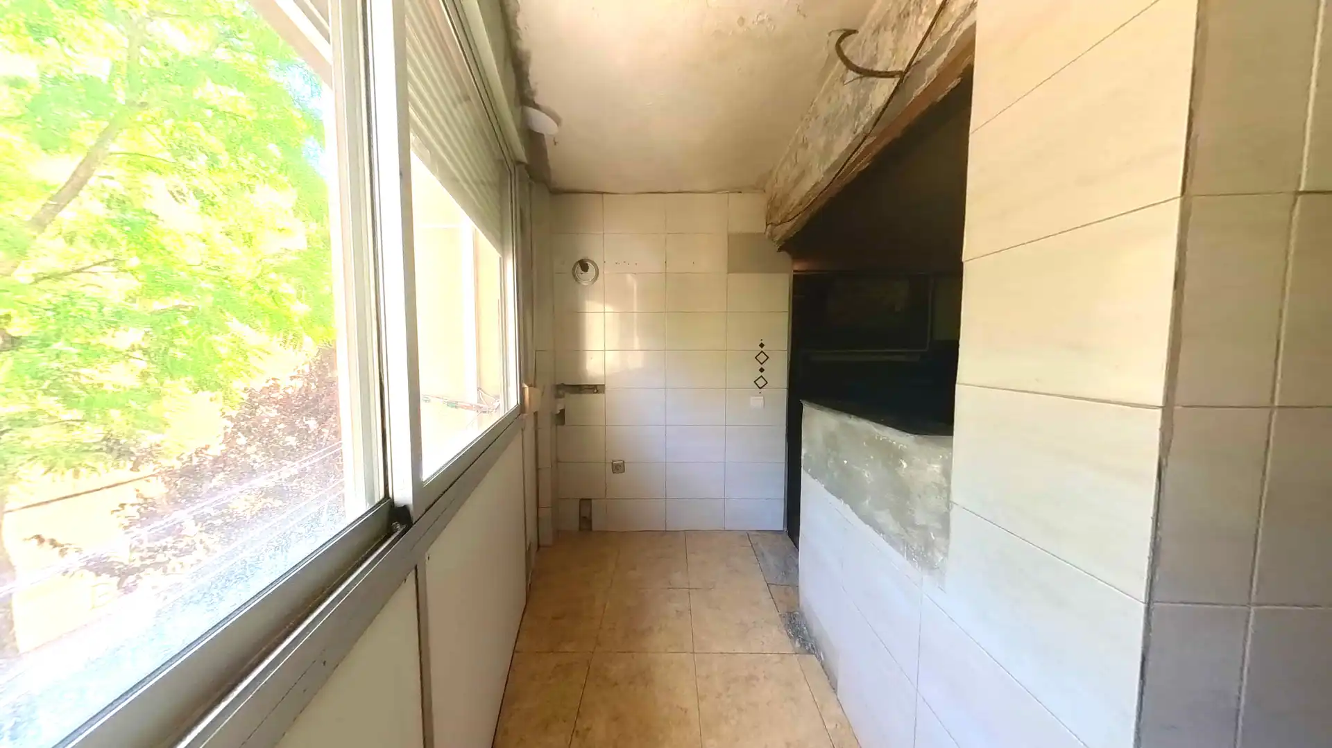 Piso en venta en Terrassa con Balcón