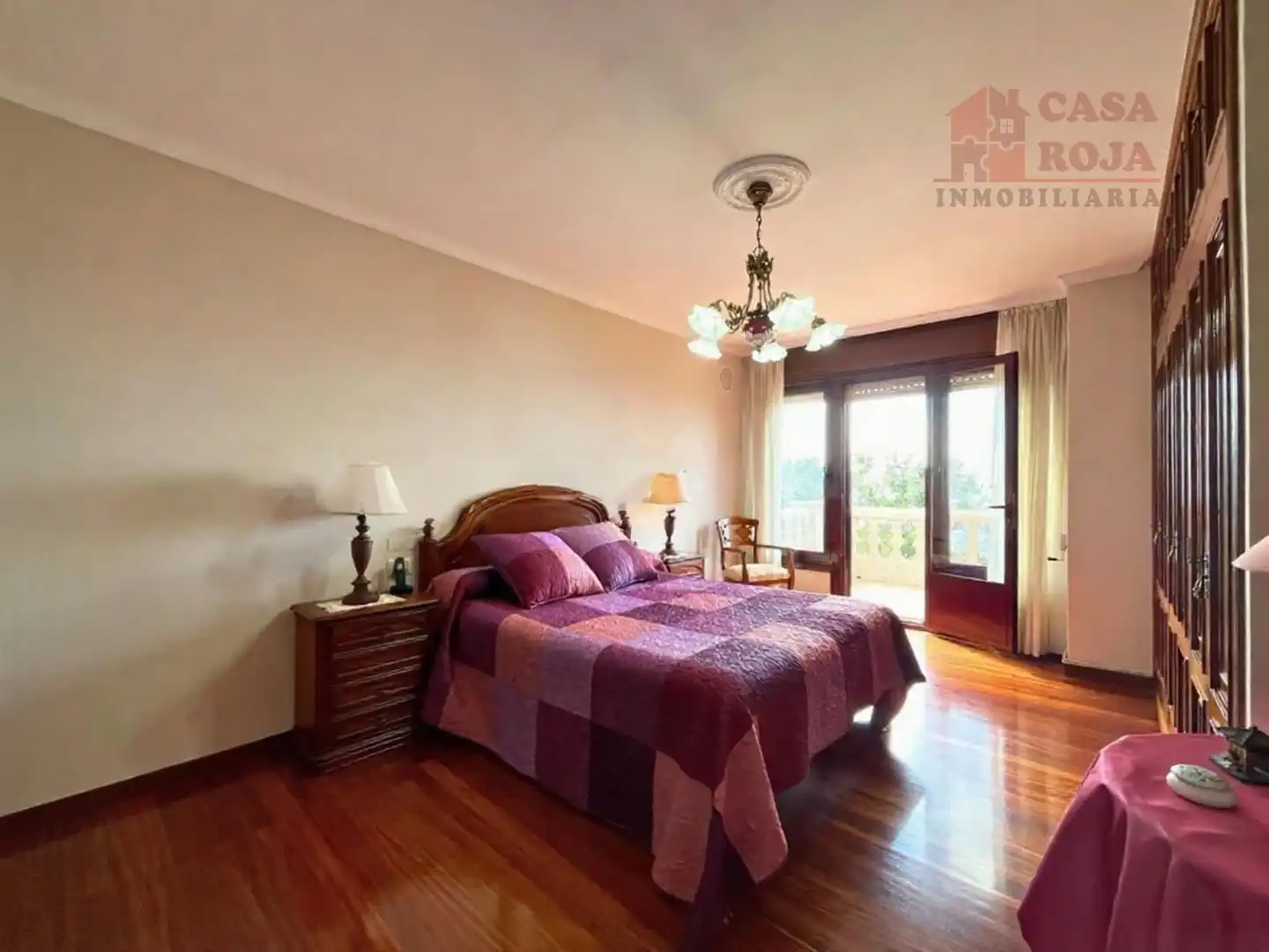 Habitación de Casa o chalet en venta en Cangas  con Calefacción, Terraza y Piscina