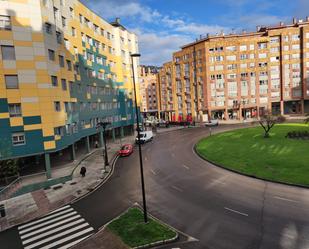Exterior view of Flat to rent in Oviedo   with Heating, Parquet flooring and Storage room