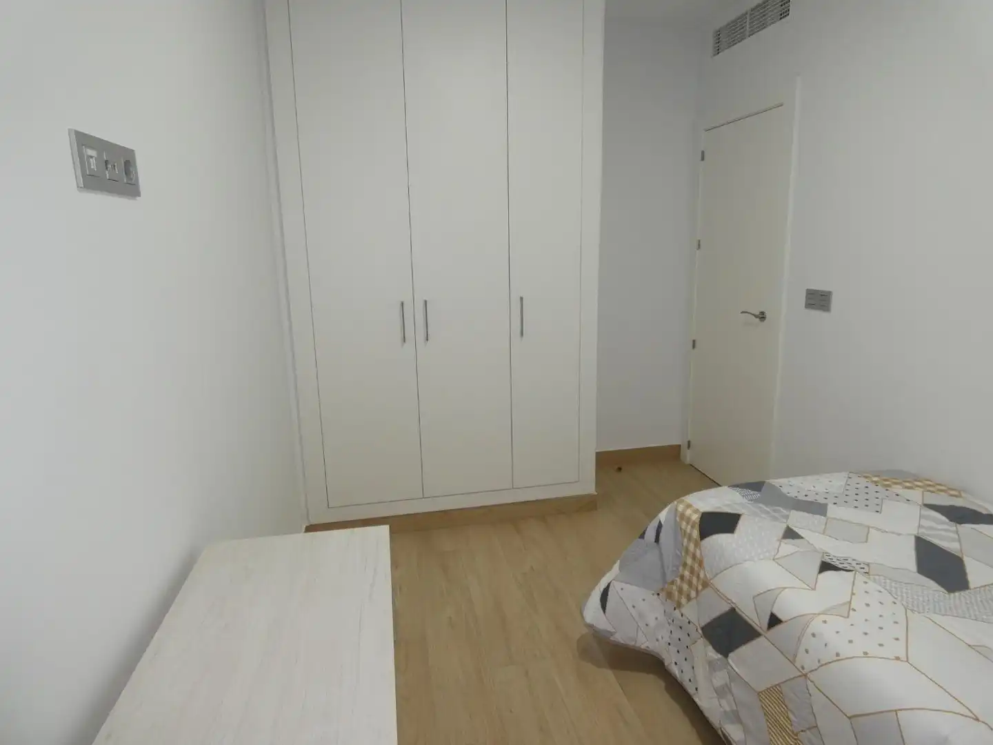 Dormitori de Pis en venda en Murcia amb Aire condicionat i Balcó