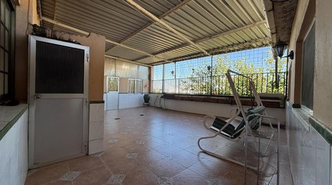 Al lado de la Plaza de Maestro Antonio Morón