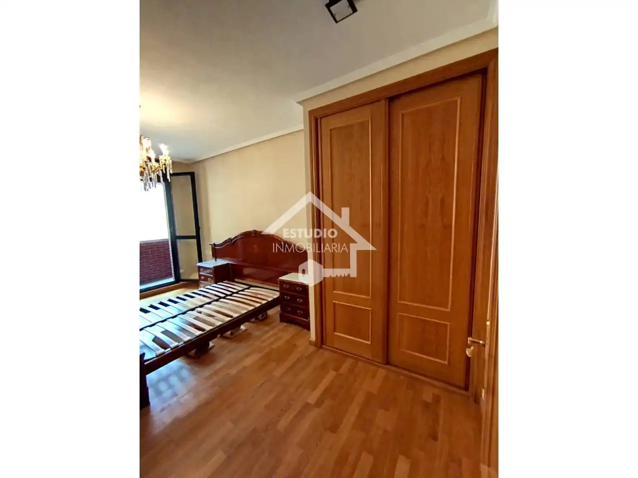 Schlafzimmer von Wohnung zum Verkauf in Oyón-Oion mit Heizung, Abstellraum und Balkon