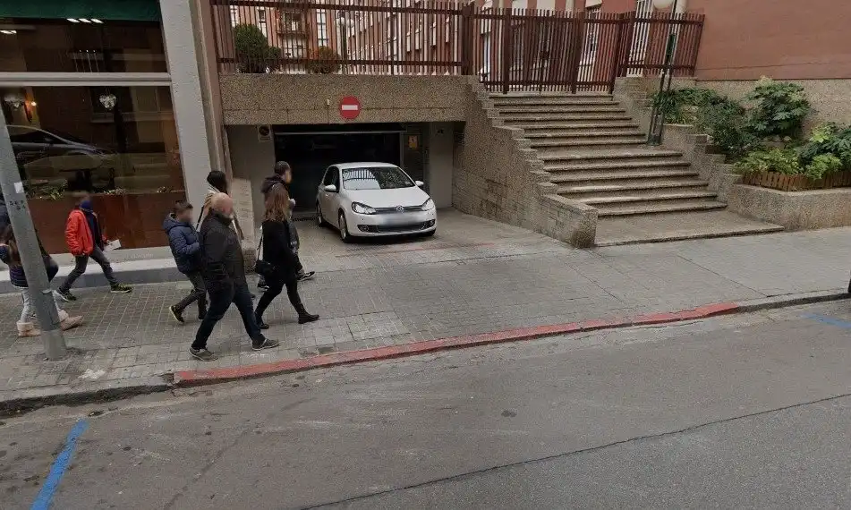 Aparcament de Garatge en venda en Sabadell