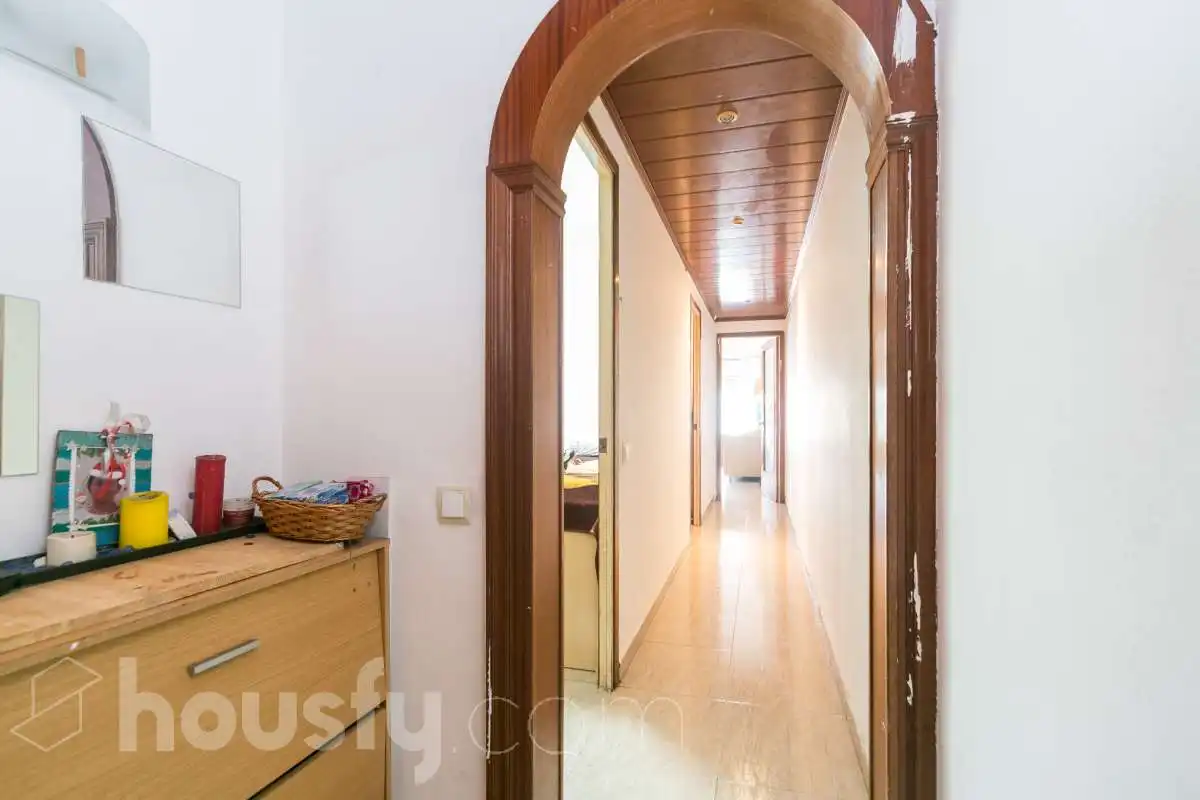 Wohnung zum Verkauf in Vilafranca del Penedès mit Klimaanlage, Heizung und Terrasse