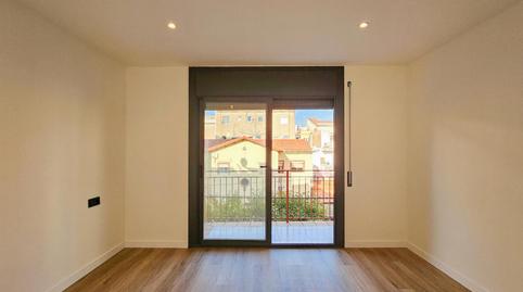 Foto 3 de Piso en venta en Carrer D'ermengol Goula, La Gavarra, Barcelona