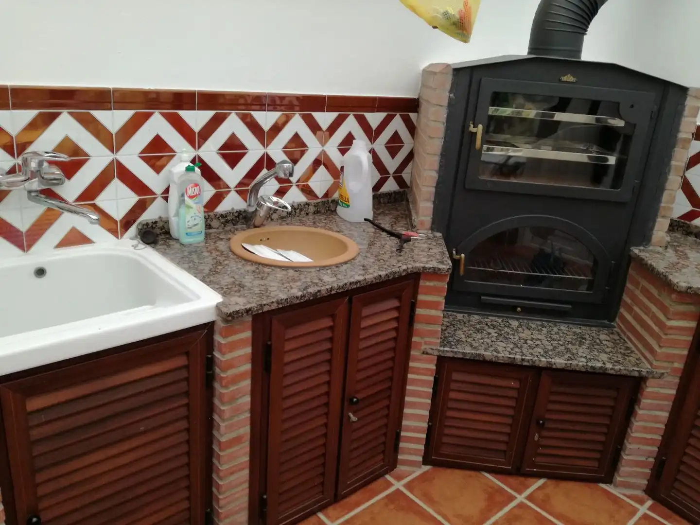 Kitchen of Flat for sale in Ronda  with Air Conditioner, Heating and Storage room