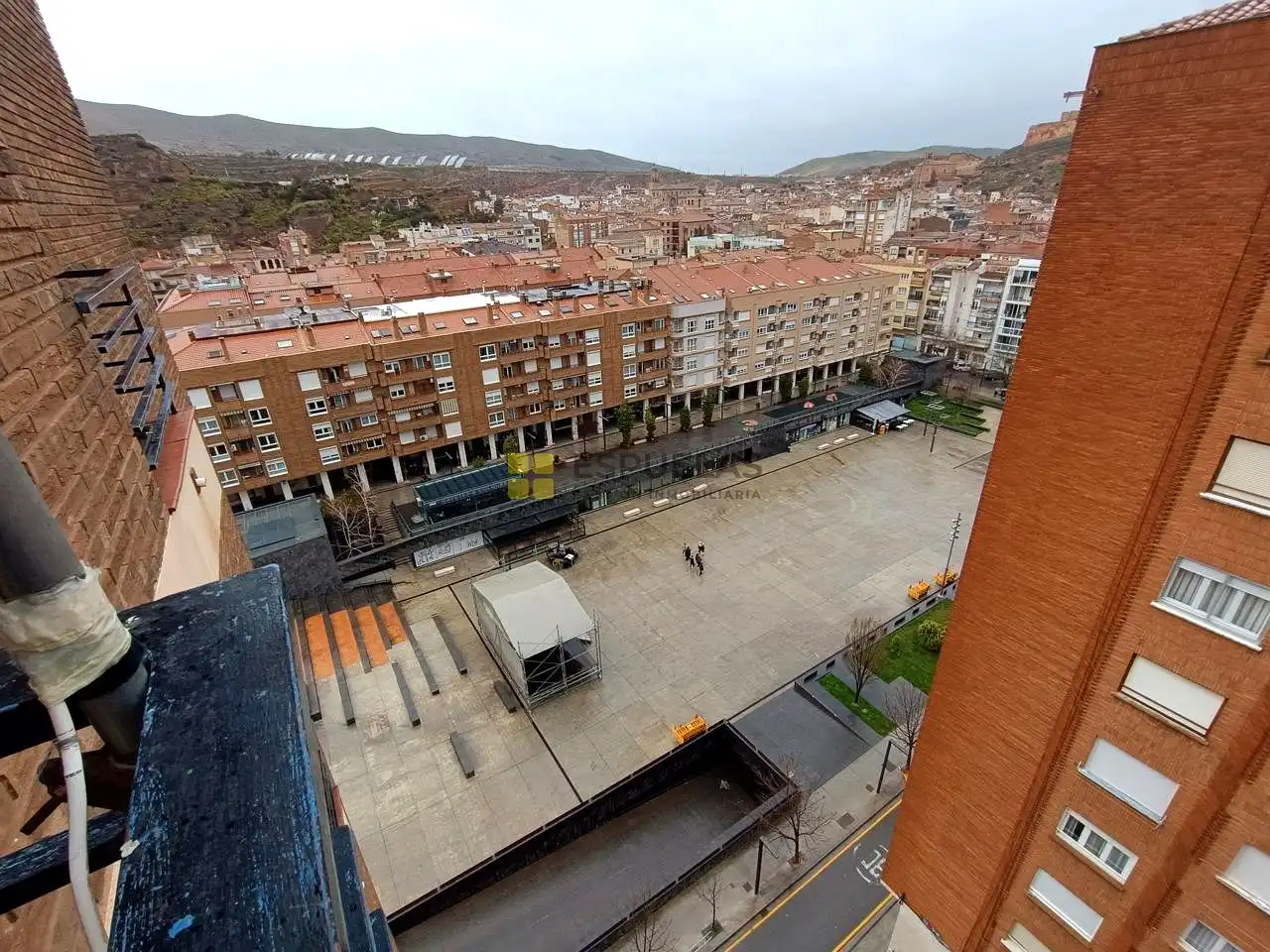 Vista exterior de Piso en venta en Arnedo con Calefacción, Parquet y Terraza