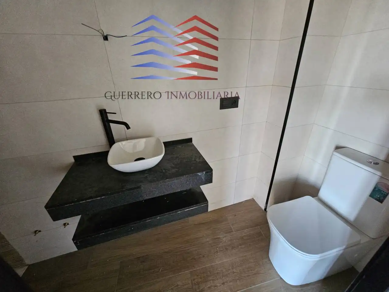 Baño de Casa o chalet en venta en A Merca   con Calefacción, Terraza y Piscina