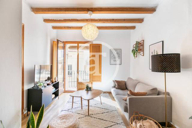 Piso en Alquiler en C/ de Martínez de la Rosa en Vila de Gràcia