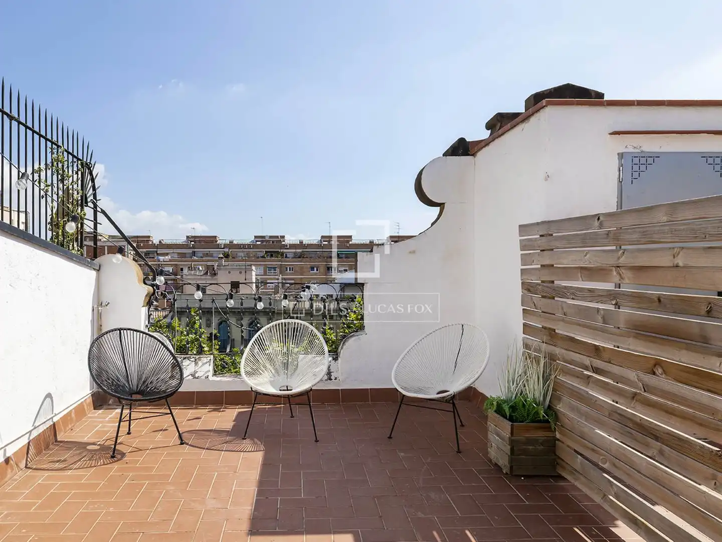 Terrasse von Dachboden zum Verkauf in Barcelona mit Klimaanlage, Heizung und Parkett