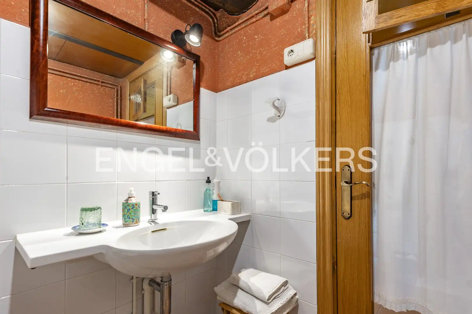 Baño de Casa adosada en venta en Figaró-Montmany con Aire acondicionado, Calefacción y Parquet