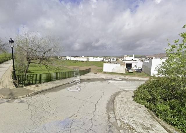 Terreno residencial en Venta en Calle Poleo en Puerto Serrano