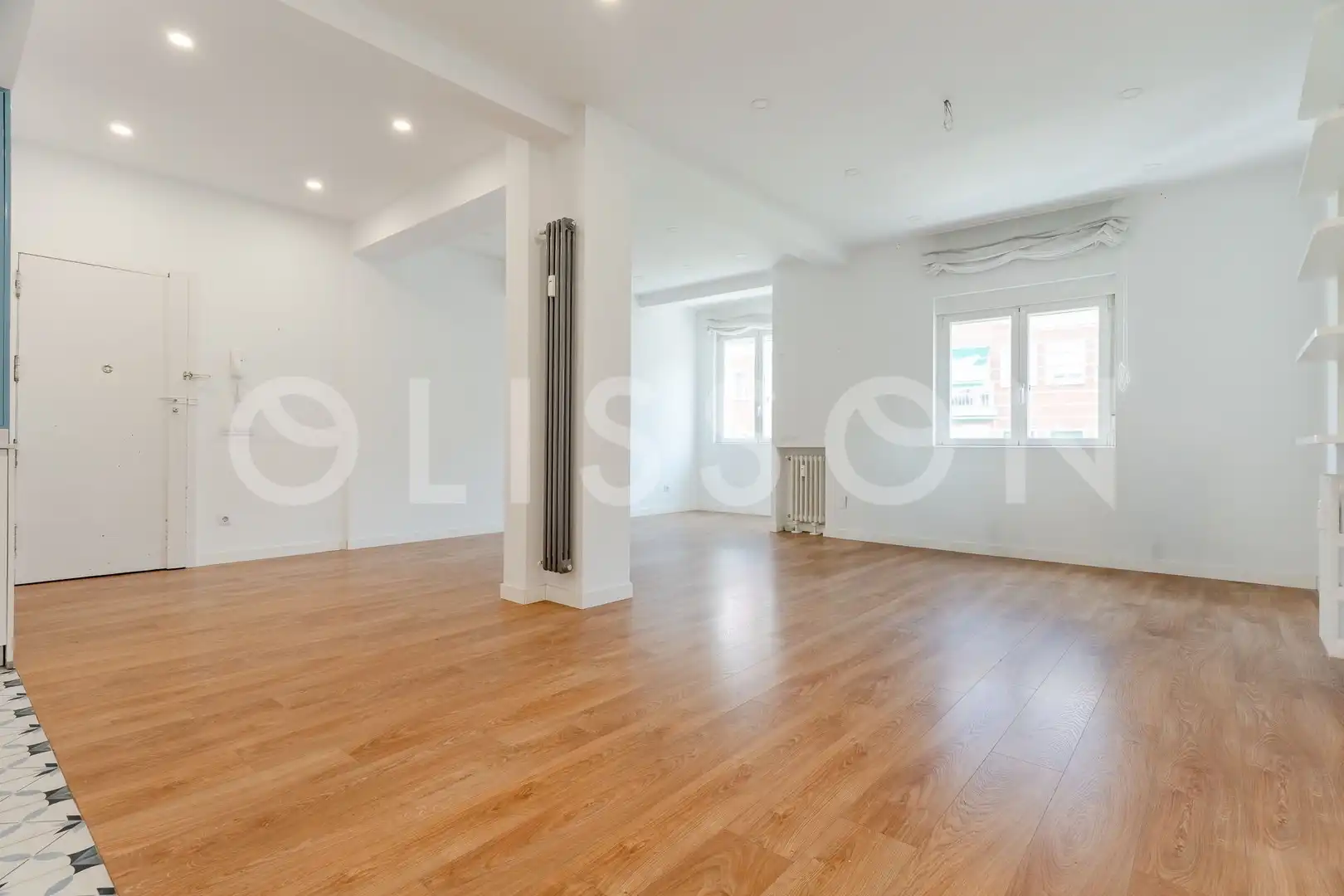 Flat with lift for sale in Moncloa - Aravaca