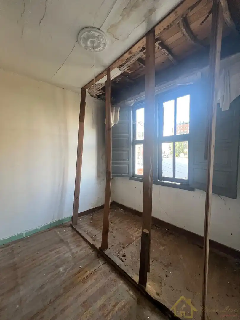 Edifici en venda a Milagrosa, San Roque - As Fontiñas