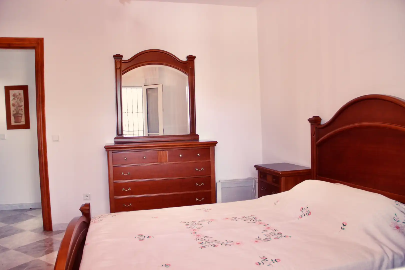 Dormitori de Casa o xalet en venda en Benaocaz amb Jardí privat, Terrassa i Traster