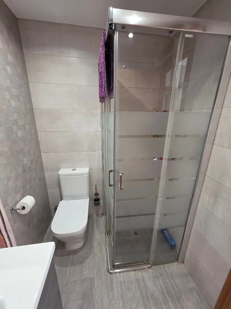 Baño de Piso en venta en Almazora / Almassora con Aire acondicionado, Terraza y Trastero
