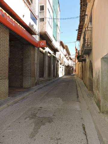 Garaje en Venta en CL MAYOR en Biota