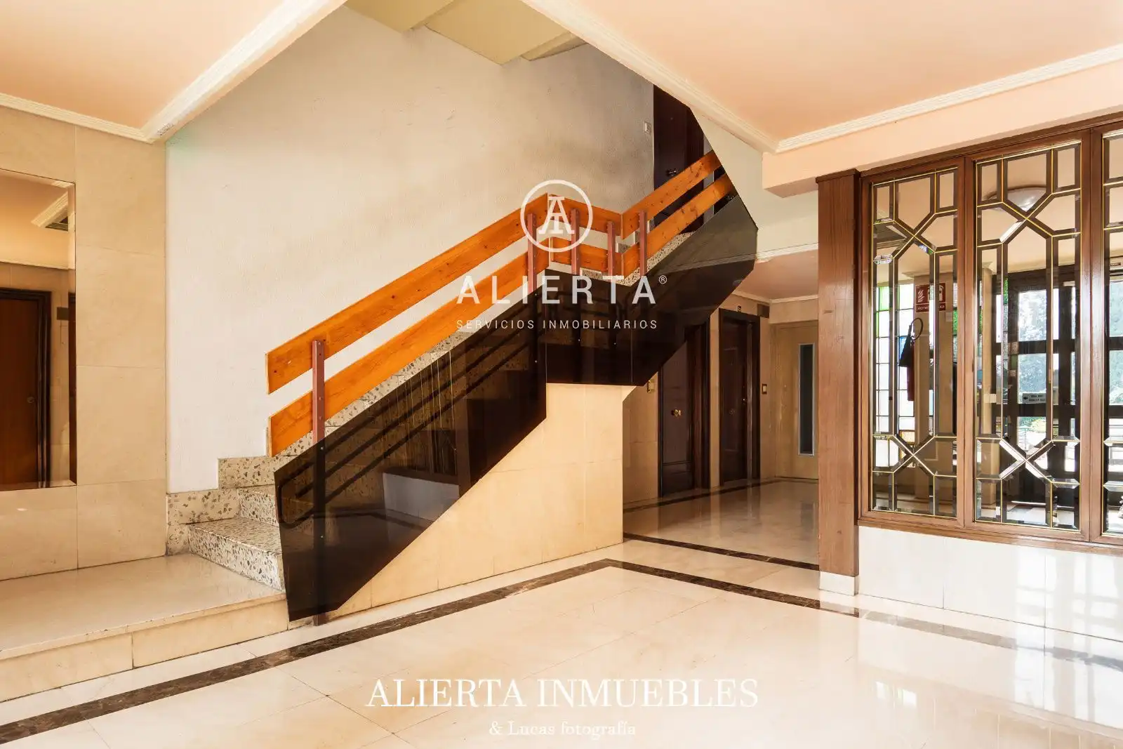 Flat for sale in Zaragoza  with Heating, Terrace and Swimming Pool