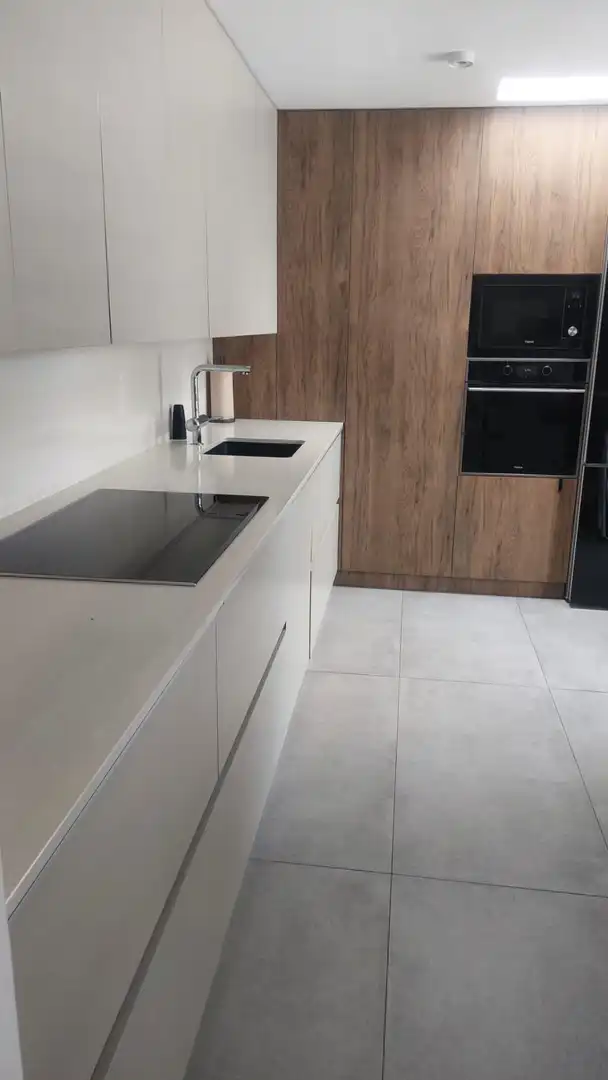 Cuina de Casa o xalet en venda en Sant Pere de Ribes amb Piscina