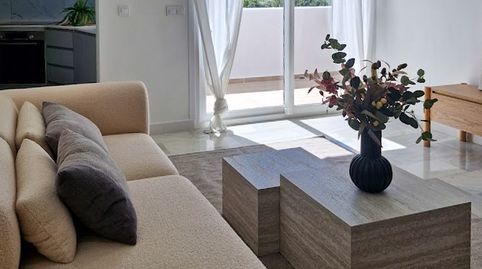Photo 4 of Flat for sale in Urbanizacion Bahia de Estepona, 152, Guadalobón, Estepona