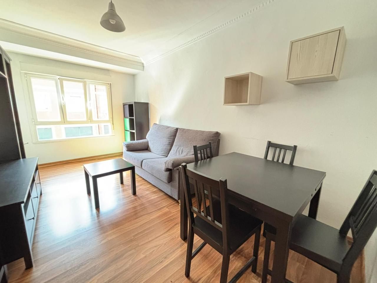 Living room of Flat for sale in Gijón   with Heating and Furnished