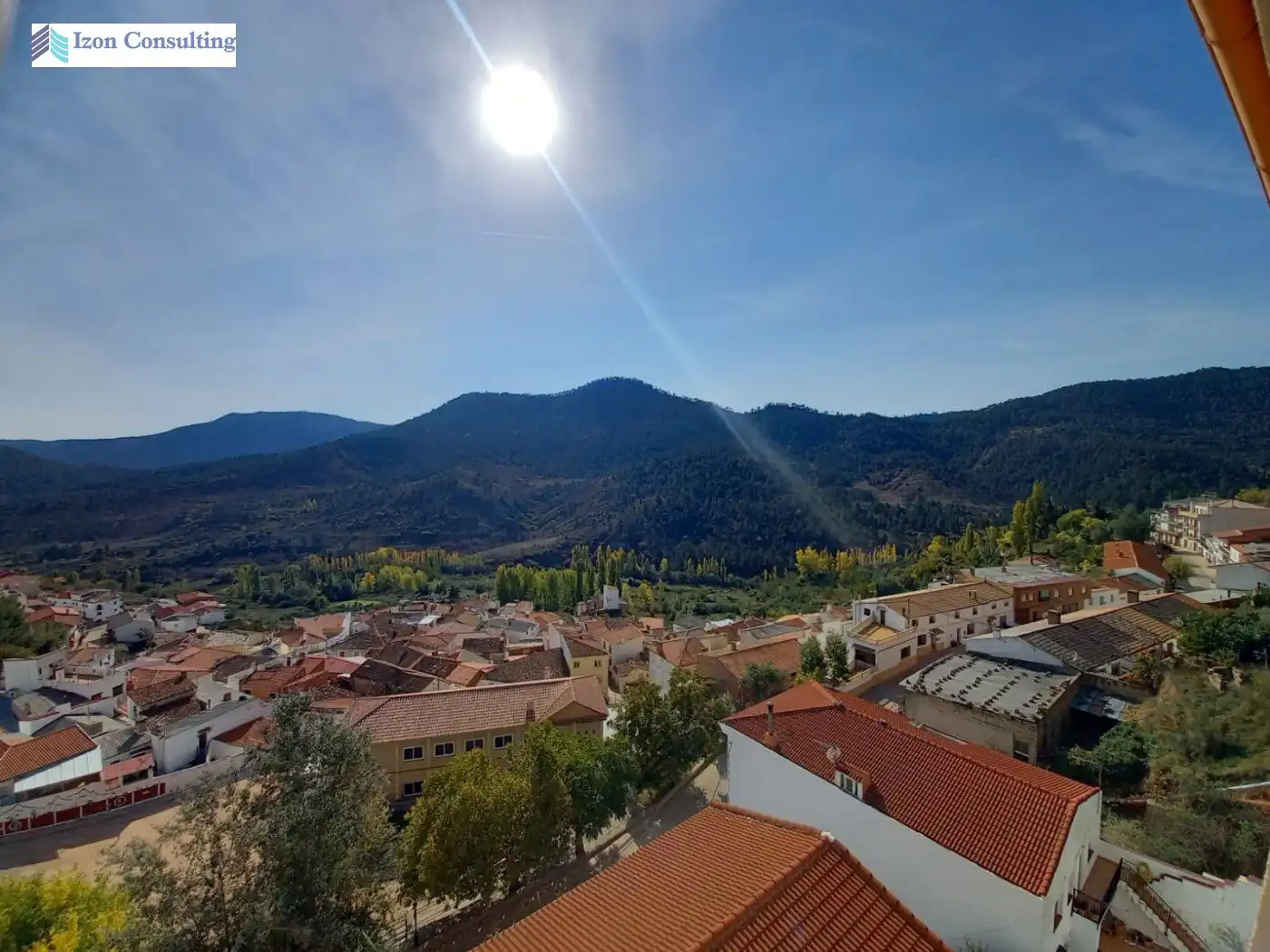 Vista exterior de Edificio en venta en Paterna del Madera