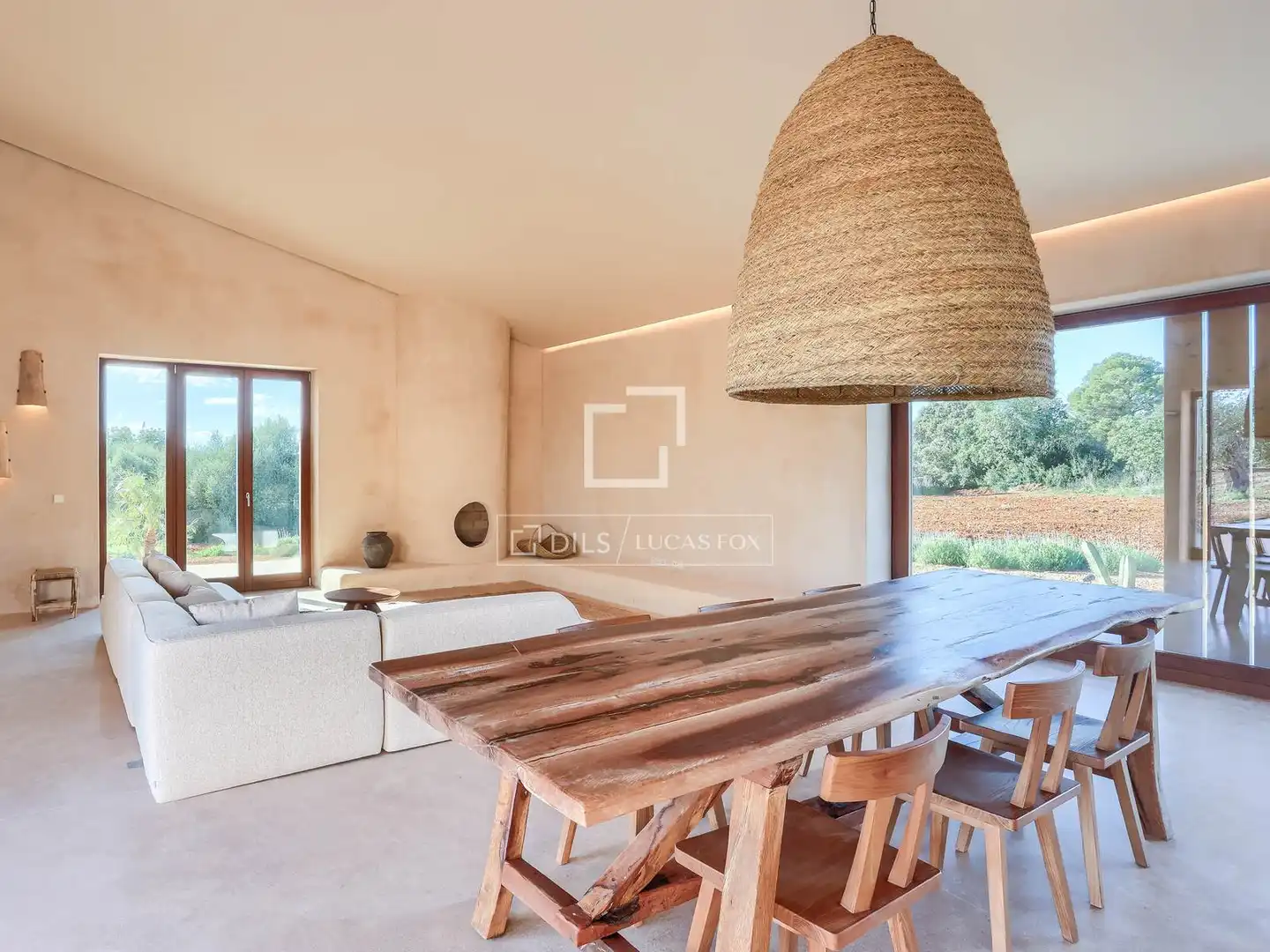 Sala de estar de Finca rústica en venta en Felanitx con Aire acondicionado, Calefacción y Jardín privado