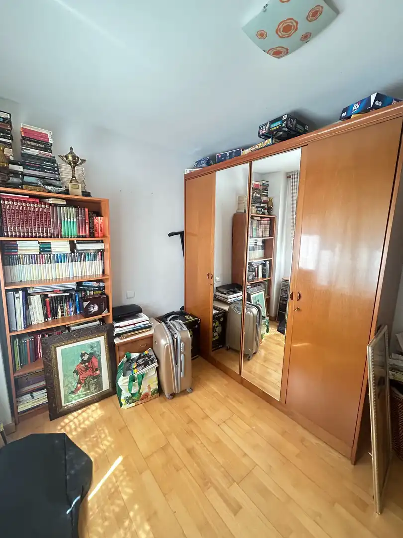 Habitación de Piso en venta en Laguna de Duero con Calefacción y Trastero