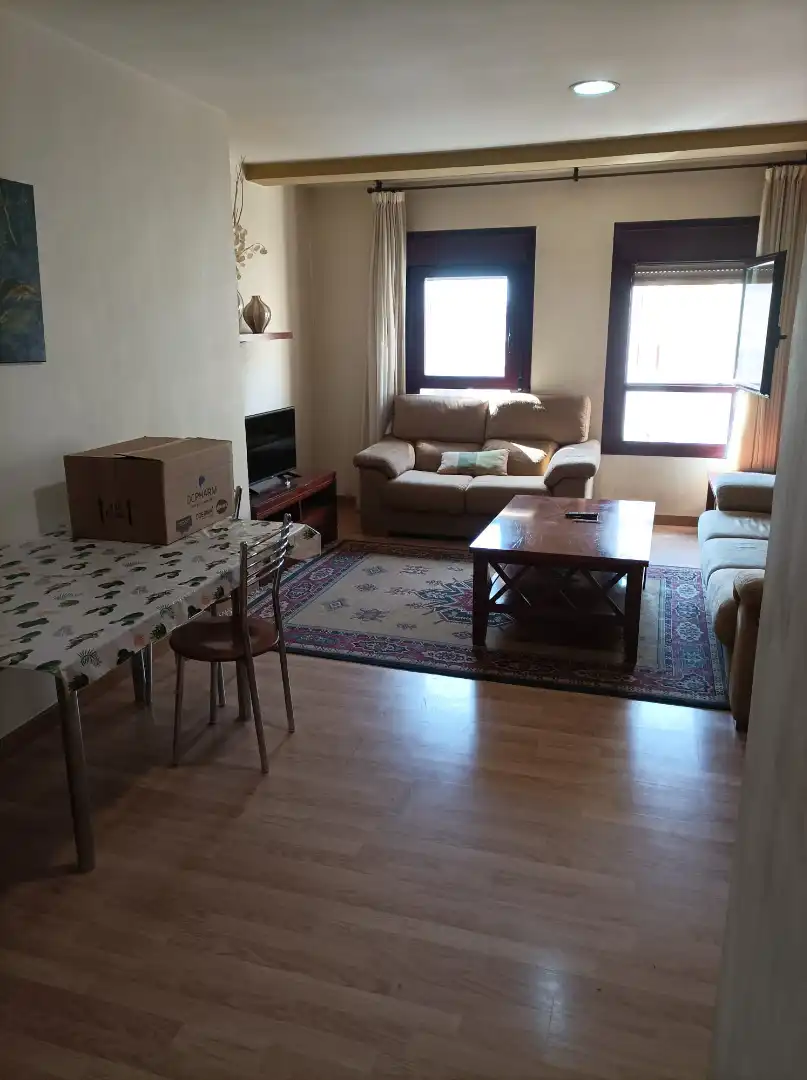 Sala de estar de Piso de alquiler en Tudela con Calefacción, Amueblado y Horno