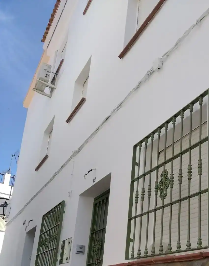 Vista exterior de Casa adosada en venda en Ítrabo amb Aire condicionat