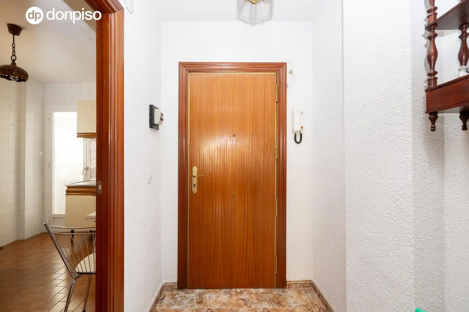 Piso en venta en Granada con Terraza y Amueblado