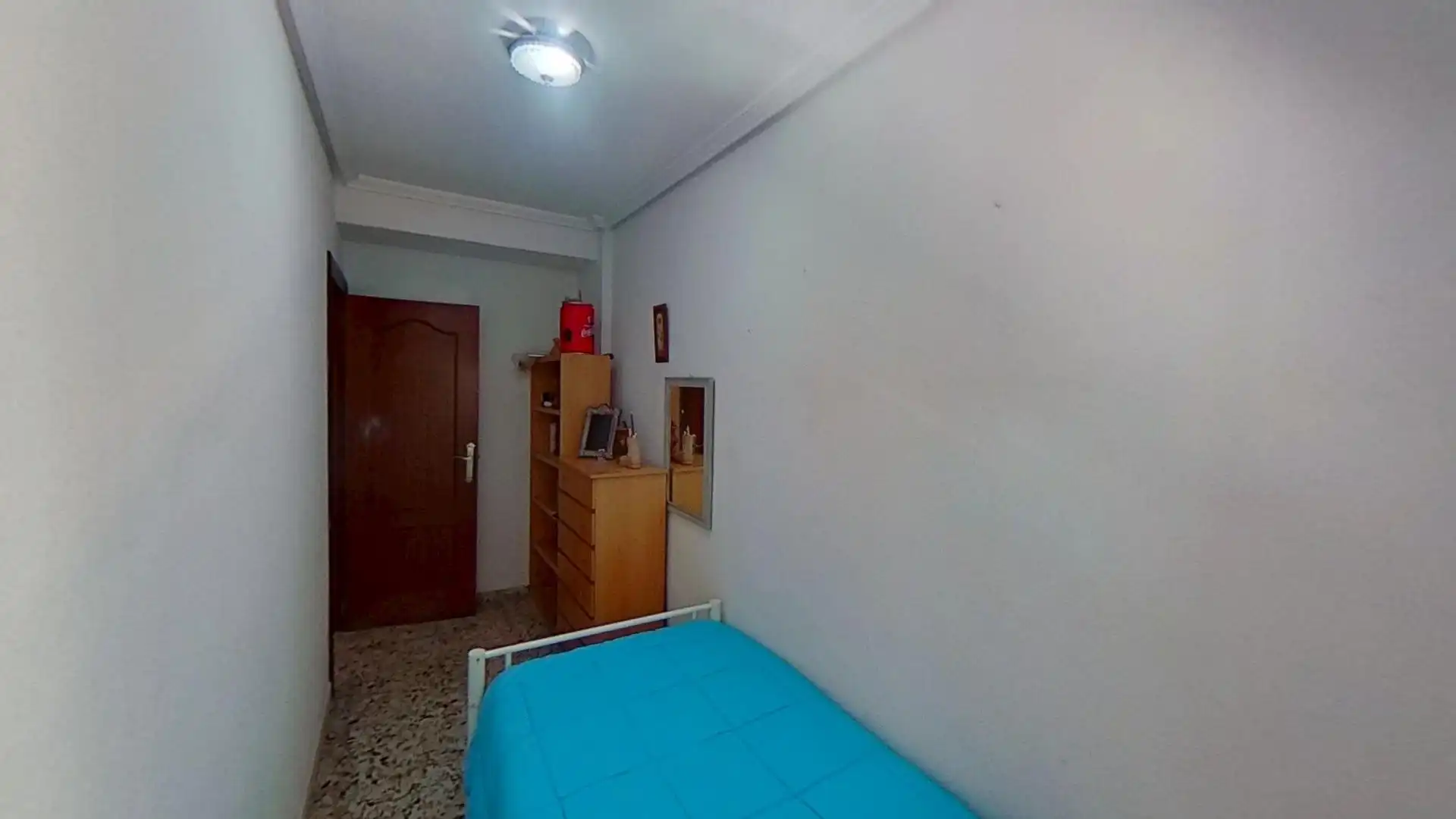 Dormitori de Pis en venda en Alicante / Alacant amb Moblat i Balcó