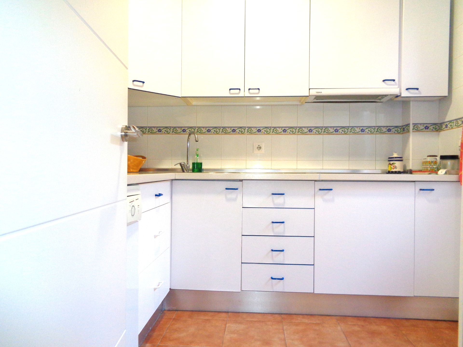 Cuina de Casa o xalet en venda en Islantilla amb Jardí privat, Moblat i Rentadora