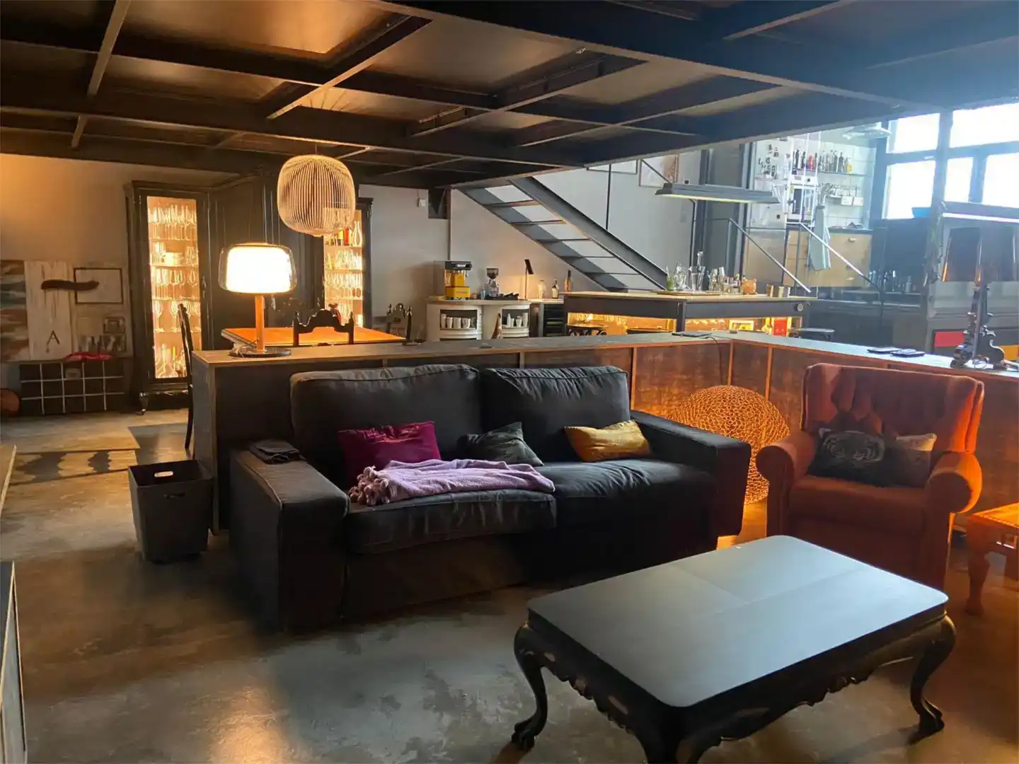 Loft zur Miete in A Coruña Capital  mit Klimaanlage und Möbliert