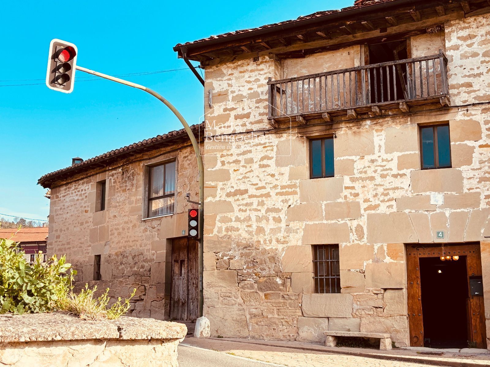 Vista exterior de Casa o xalet en venda en Lantarón amb Calefacció